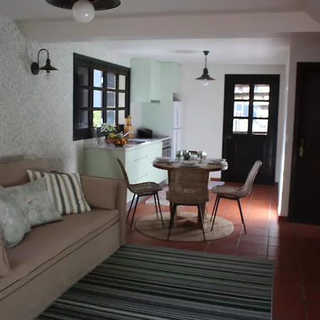 Casa Dos Lamaceiros Chalet